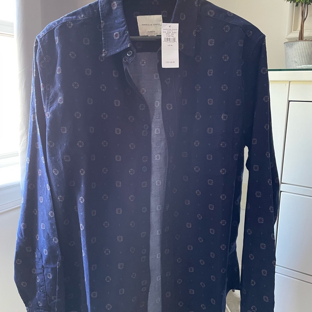 American Eagle Outfitters Mens shirt